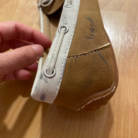 b.o.c. Carolann Moccasin Loafer Size 6 Tan and White - Picture 11 of 11